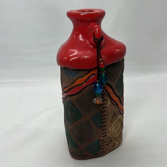 Red and Brown Clay Abstract Vase with Lines & Flowers - Picture 4 of 10